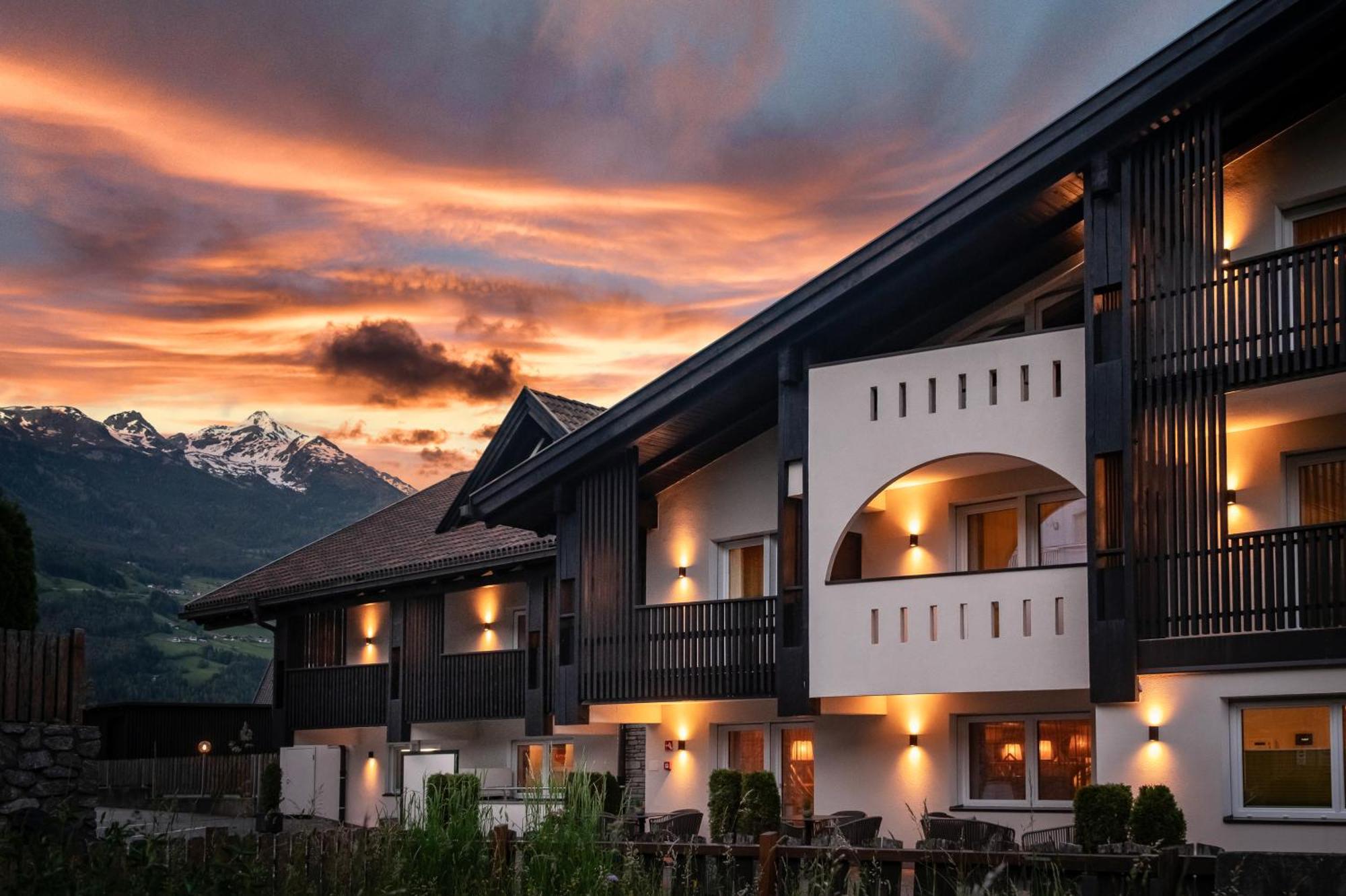 Vitaurina Royal Hotel Molini di Tures Luaran gambar
